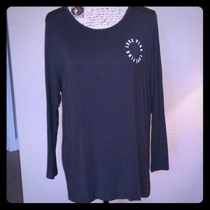 VS long sleeve shirt 🤗